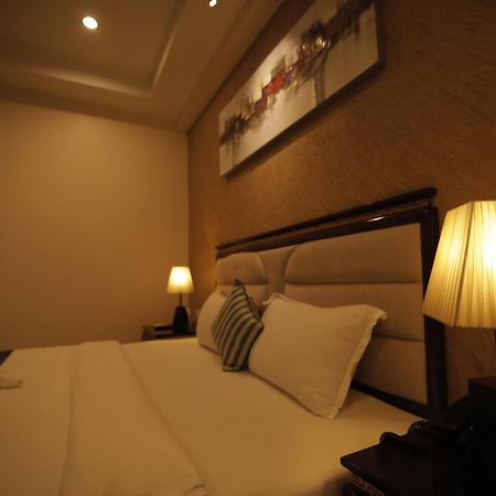 Hotel Krc Palace Tezpur Exterior photo