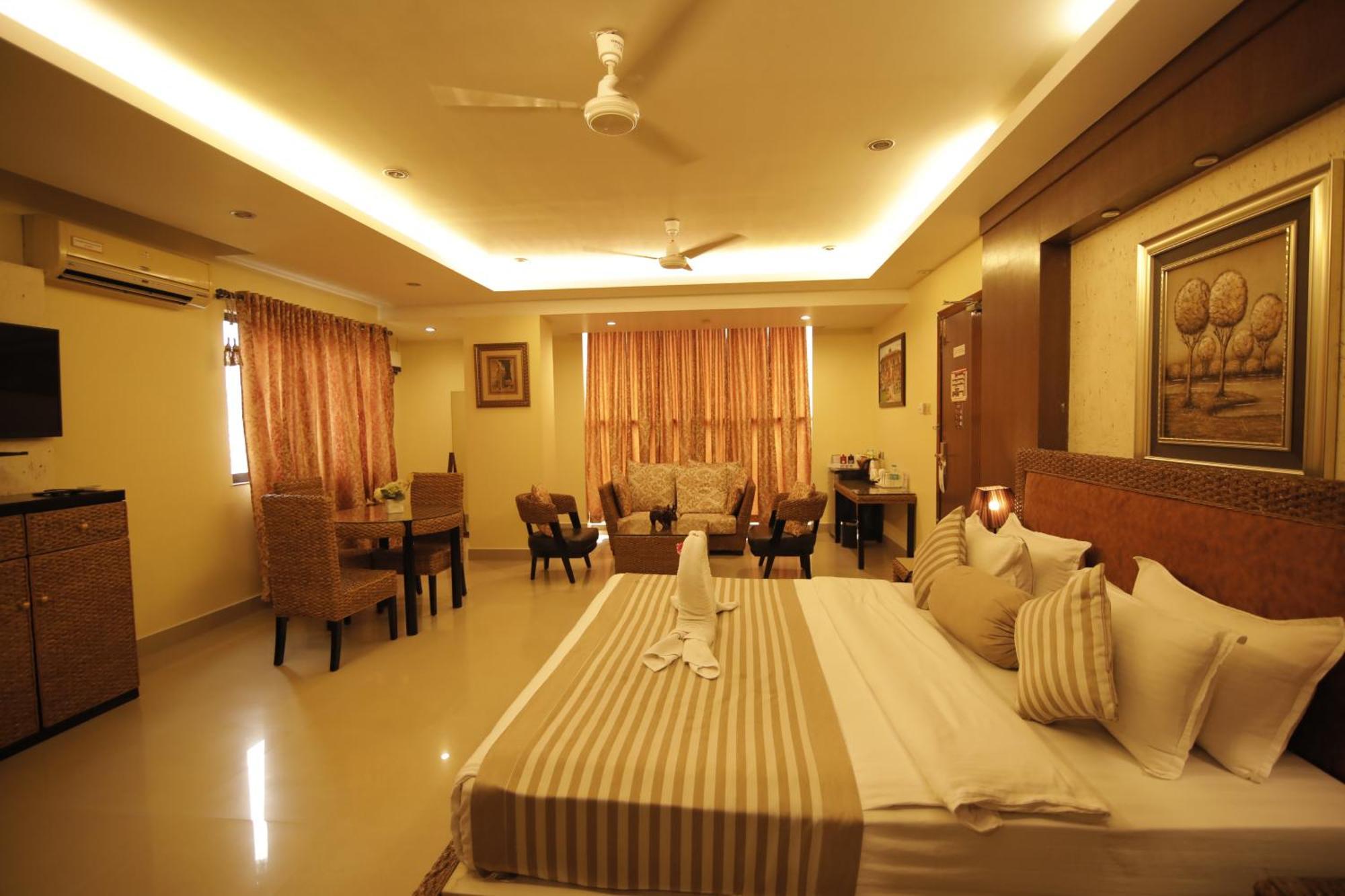 Hotel Krc Palace Tezpur Exterior photo