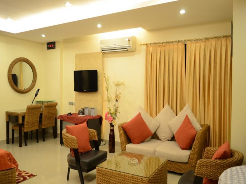 Hotel Krc Palace Tezpur Exterior photo